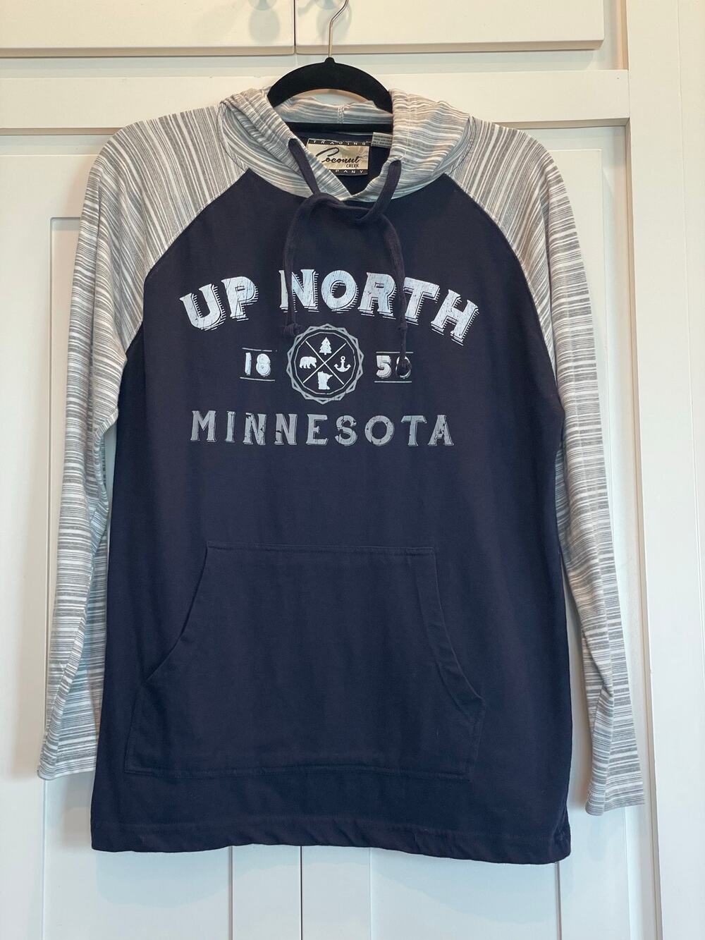 Coconut Creek Trading CO Minnesota raglan hoodie blue and gray Med unisex